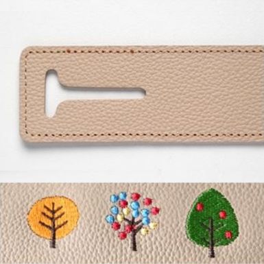 シマエナガとネコ ラゲッジタグ 【 シュリンクレザー 刺繍 】 本革 レザータグ 旅行 トラベルグッズ 姫路レザー