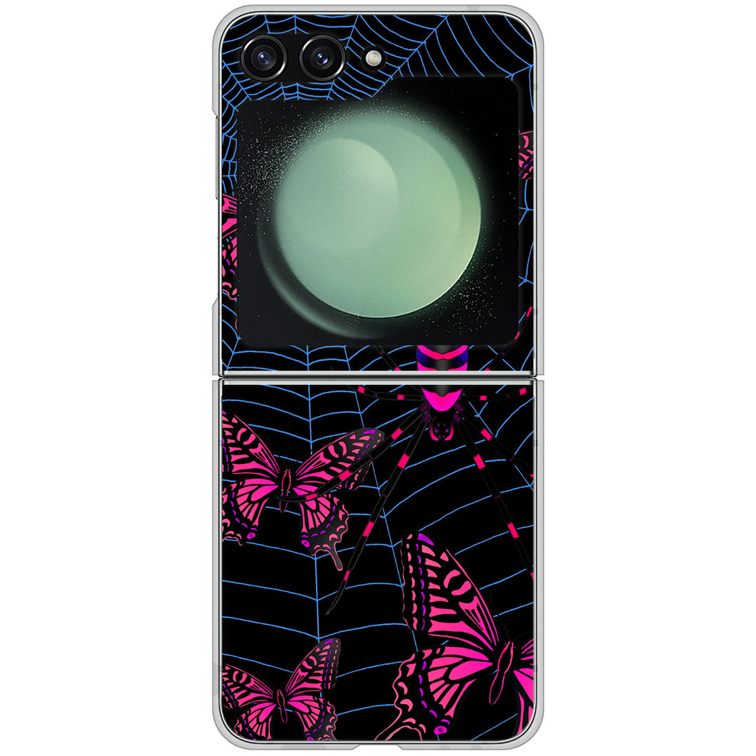 Galaxy Z Flip5 SCG23 au 高画質仕上げ 背面印刷 ハードケースむかいあぐる 蜘蛛の巣に舞う蝶