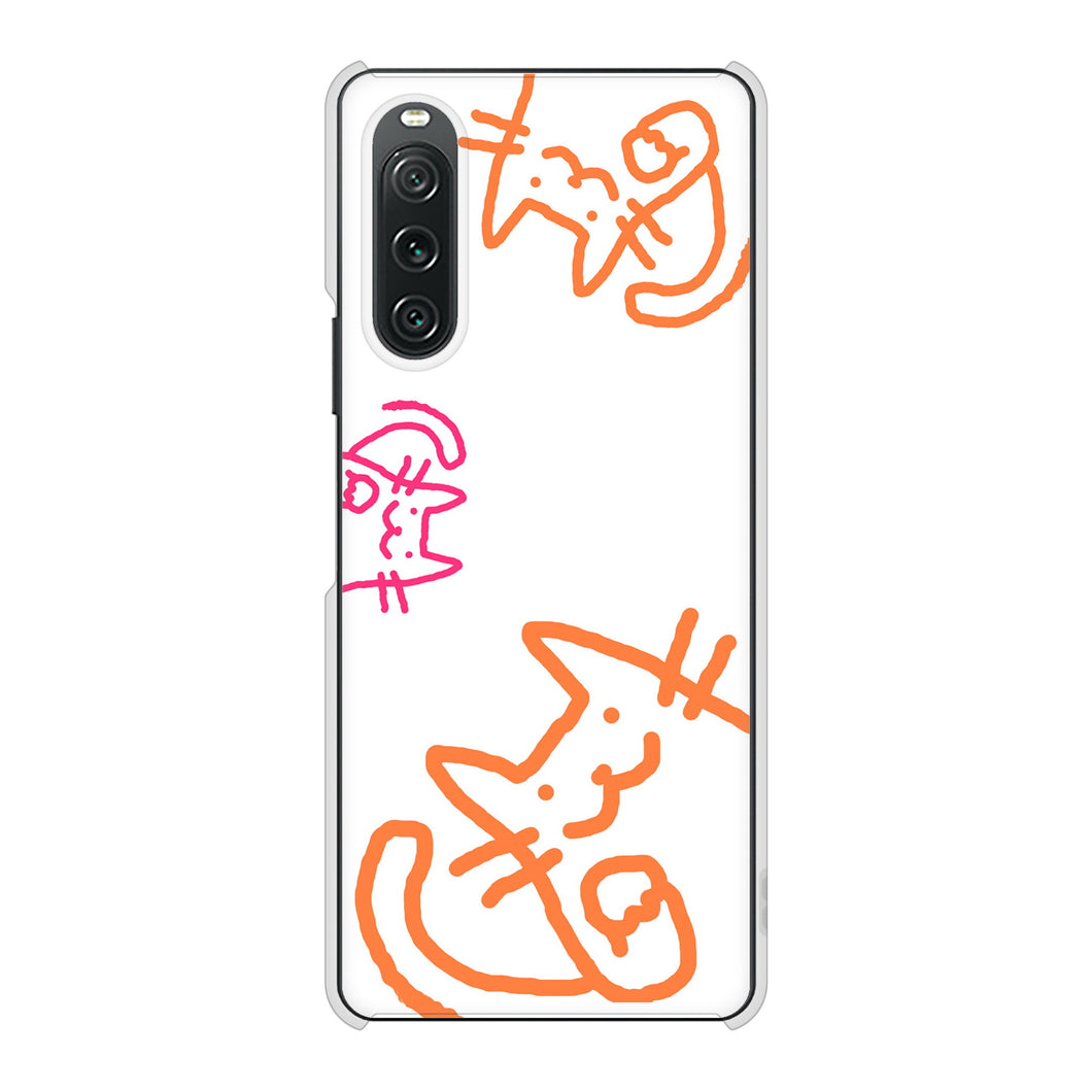 Xperia 10 V SOG11 au 高画質仕上げ 背面印刷 ハードケース 【1098 手まねきする3匹のネコ】