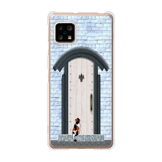 AQUOS sense5G SHG03 au 高画質仕上げ 背面印刷 ハードケース 猫とドア