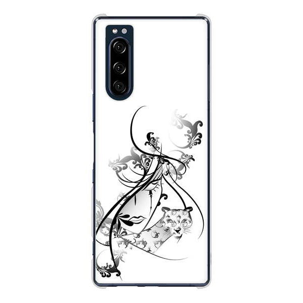 Xperia 5 SO-01M docomo 高画質仕上げ 背面印刷 ハードケース 【VA832 パンサーと美女】