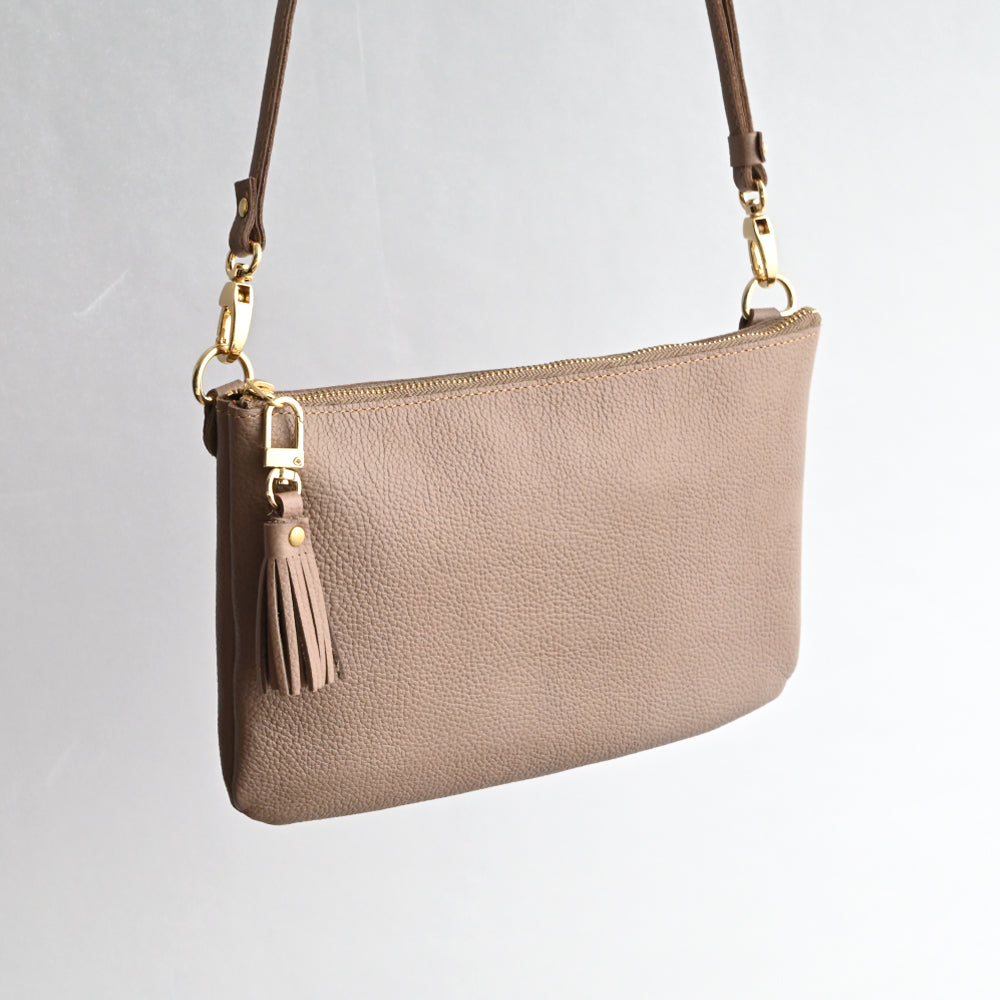 姫路レザー シュリンクレザー 横型ファスナーポシェット