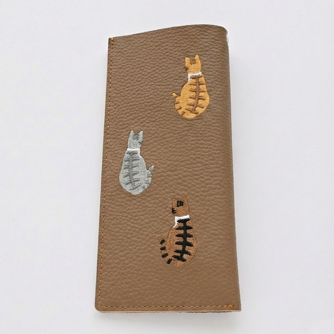 刺繍 うしろむき猫 メガネケース