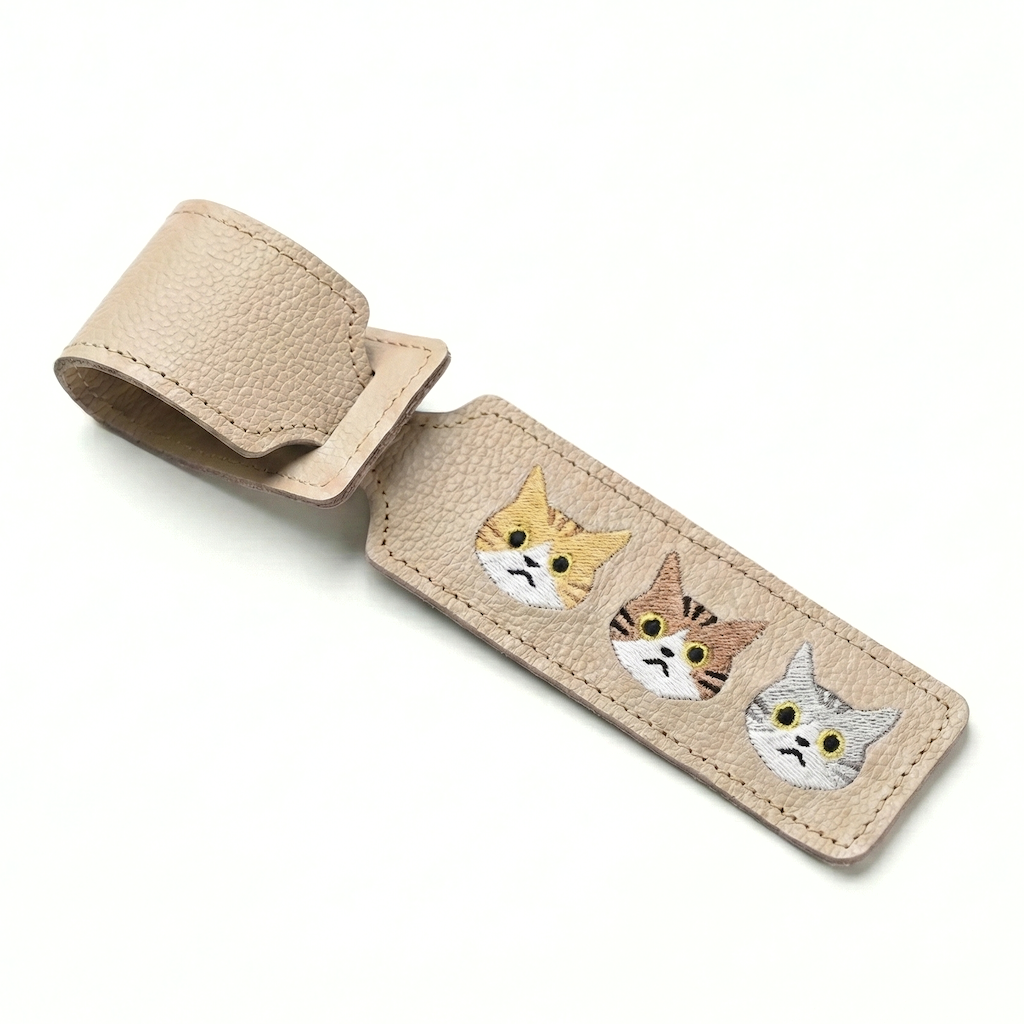 サンポ刺繍 ラゲッジタグ 【 シュリンクレザー 刺繍 】 本革 レザータグ 旅行 トラベルグッズ 姫路レザー