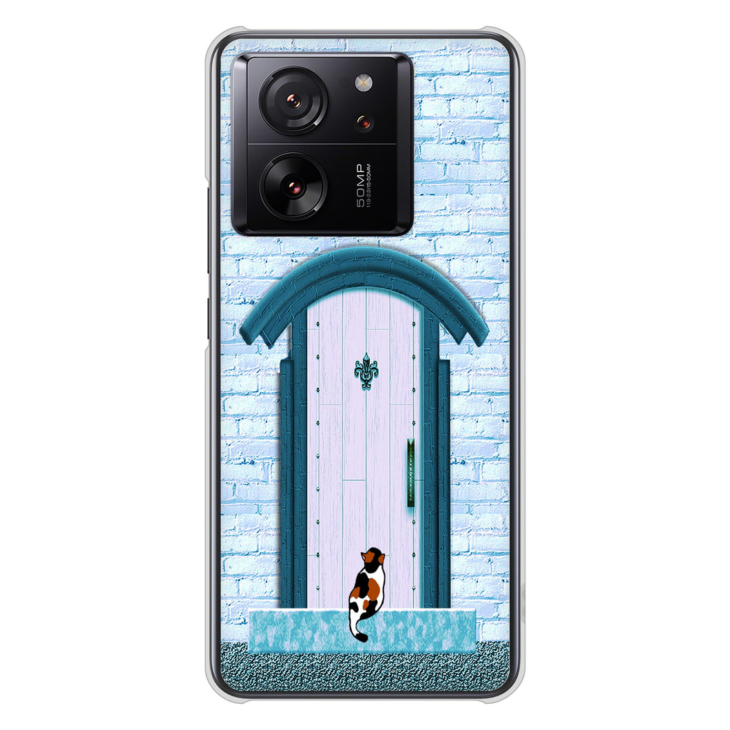 Xiaomi 13T XIG04 au 高画質仕上げ 背面印刷 ハードケース猫とドア